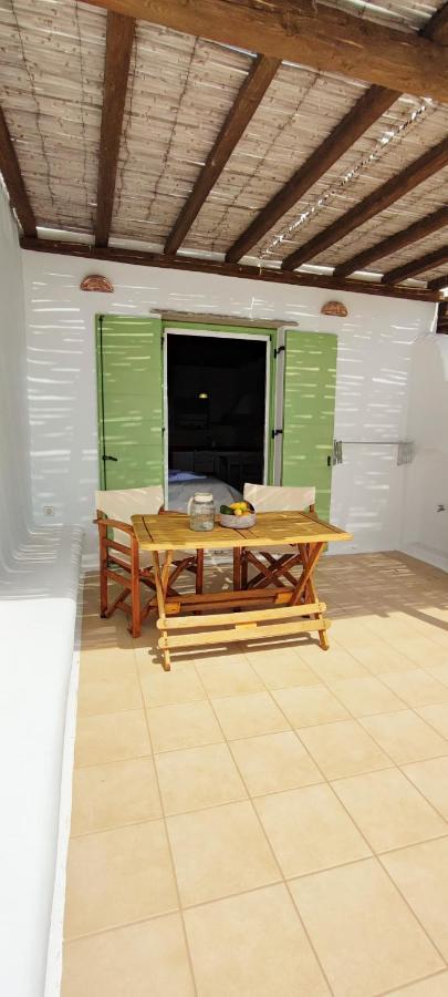 Orionides Apartment Tinos ภายนอก รูปภาพ